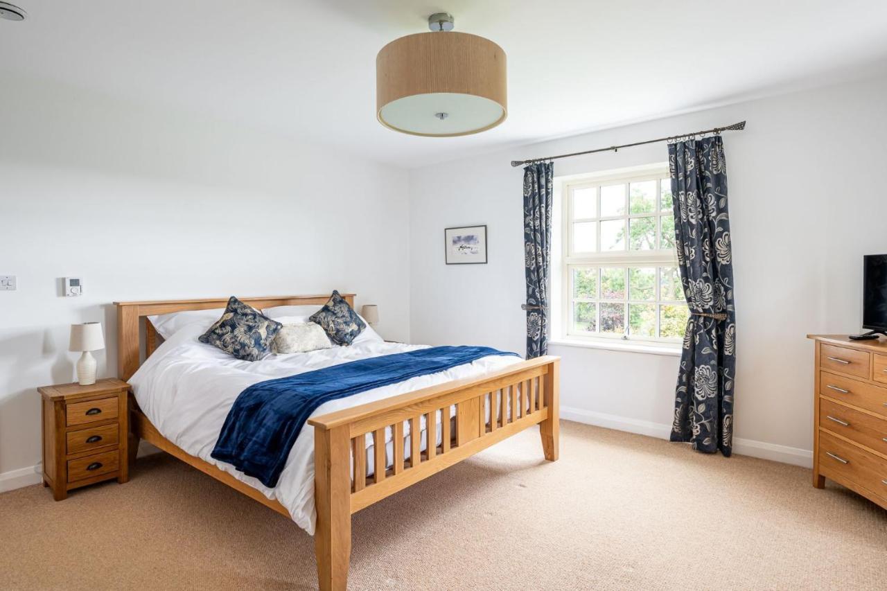 Villa Tinkers Folly Harrogate Esterno foto