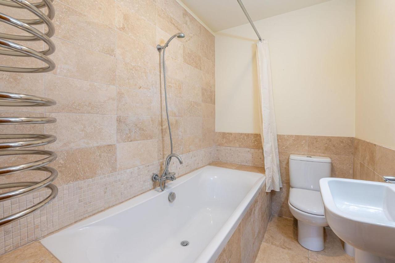 Villa Tinkers Folly Harrogate Esterno foto