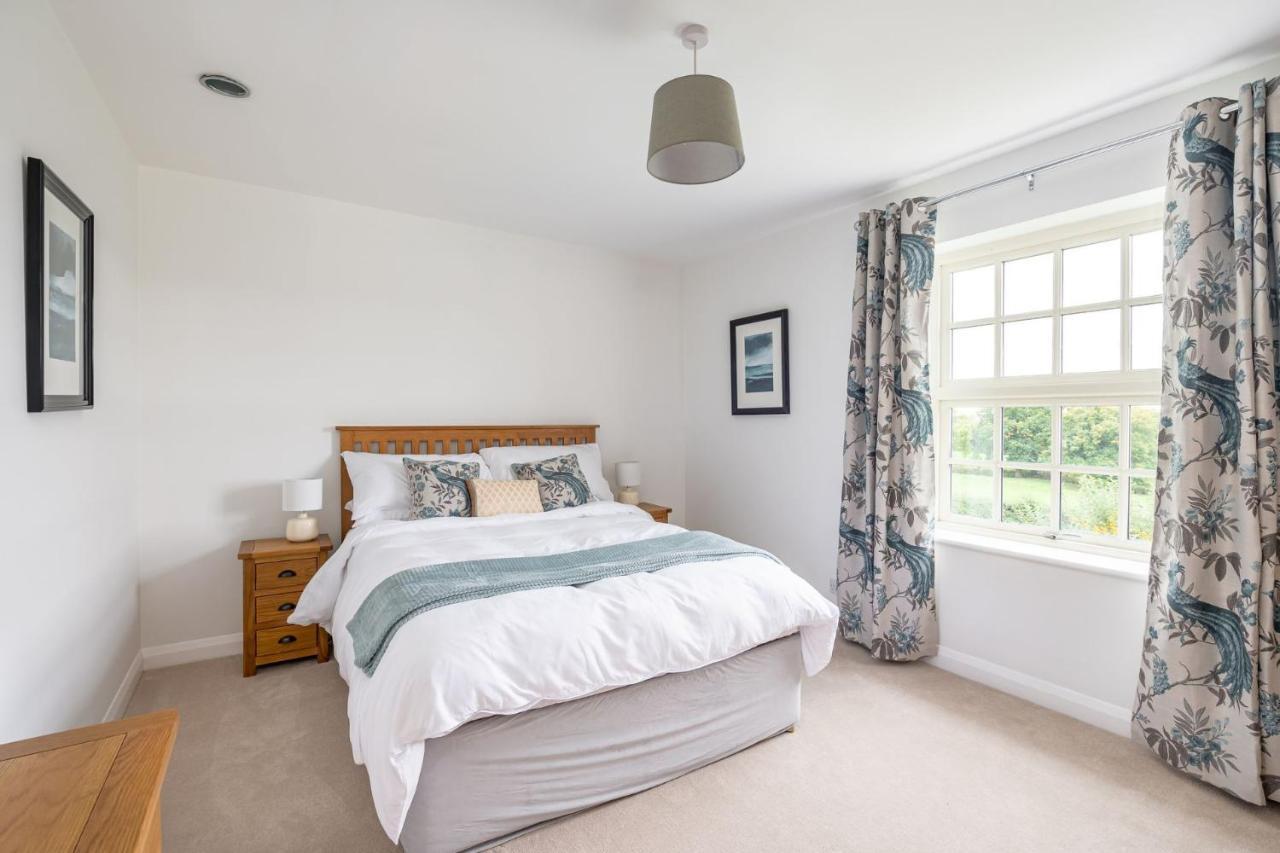 Villa Tinkers Folly Harrogate Esterno foto